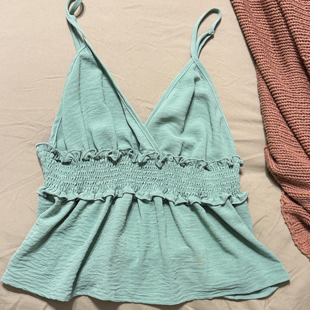 Women’s flowy tank